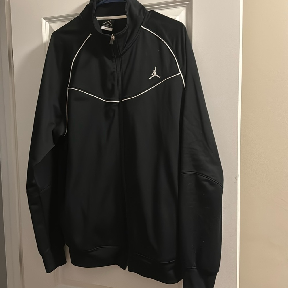 Jordan black and white track jacket